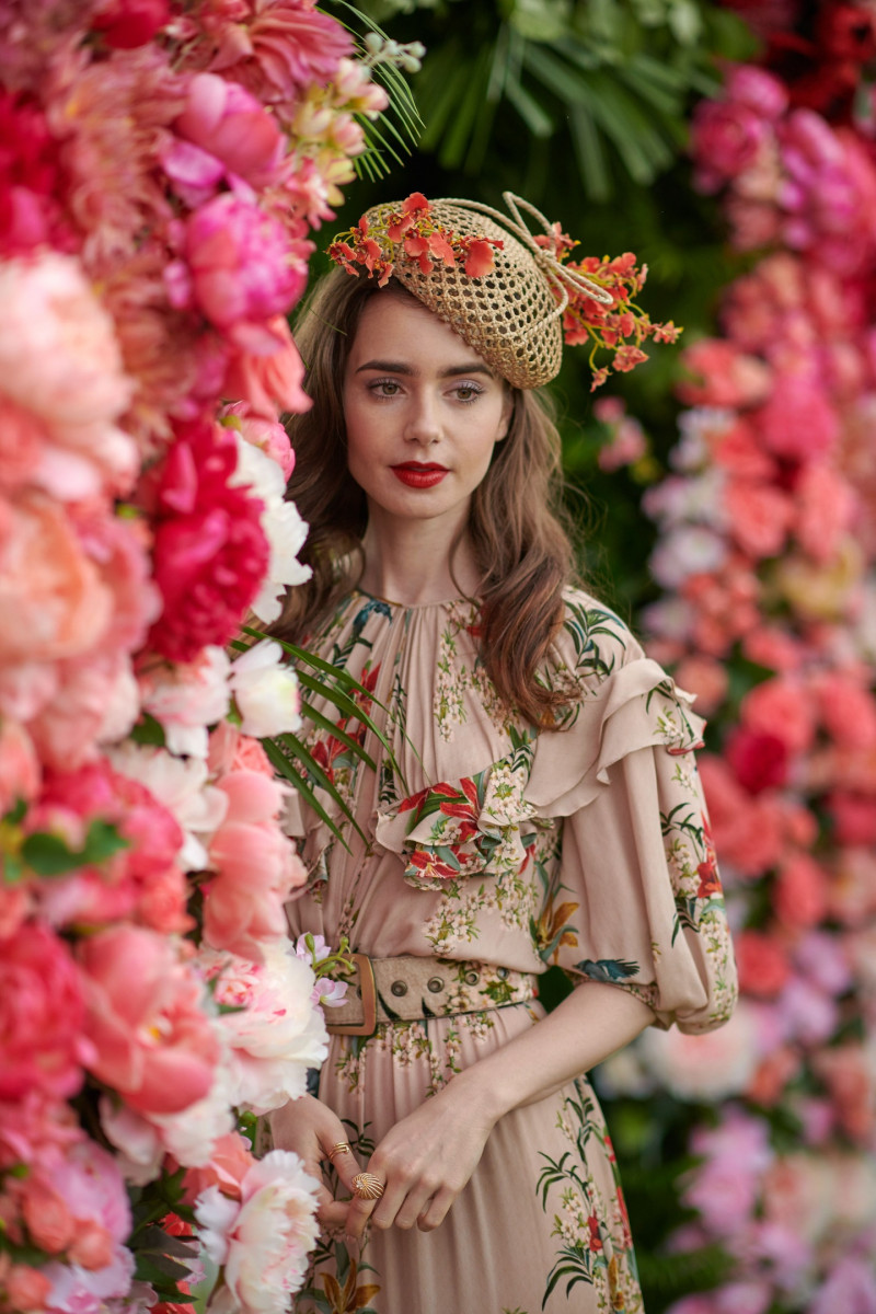 Lily Collins: pic #1044974
