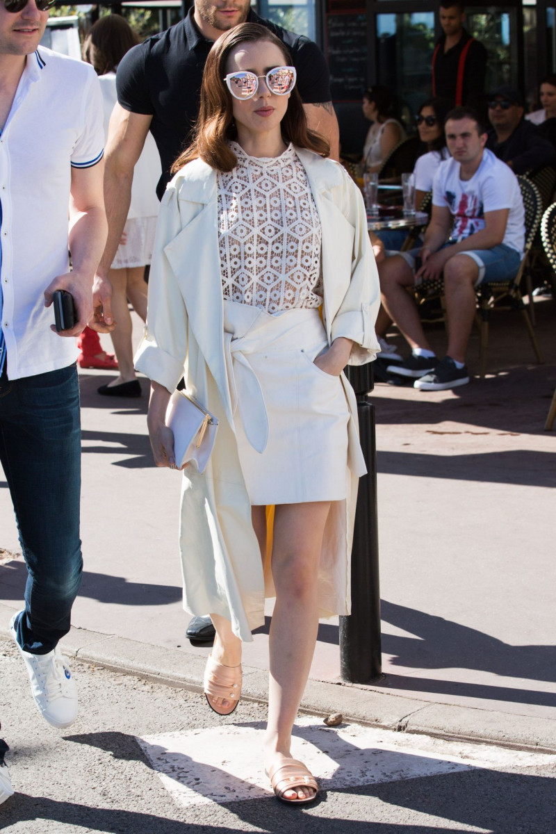 Lily Collins: pic #935974