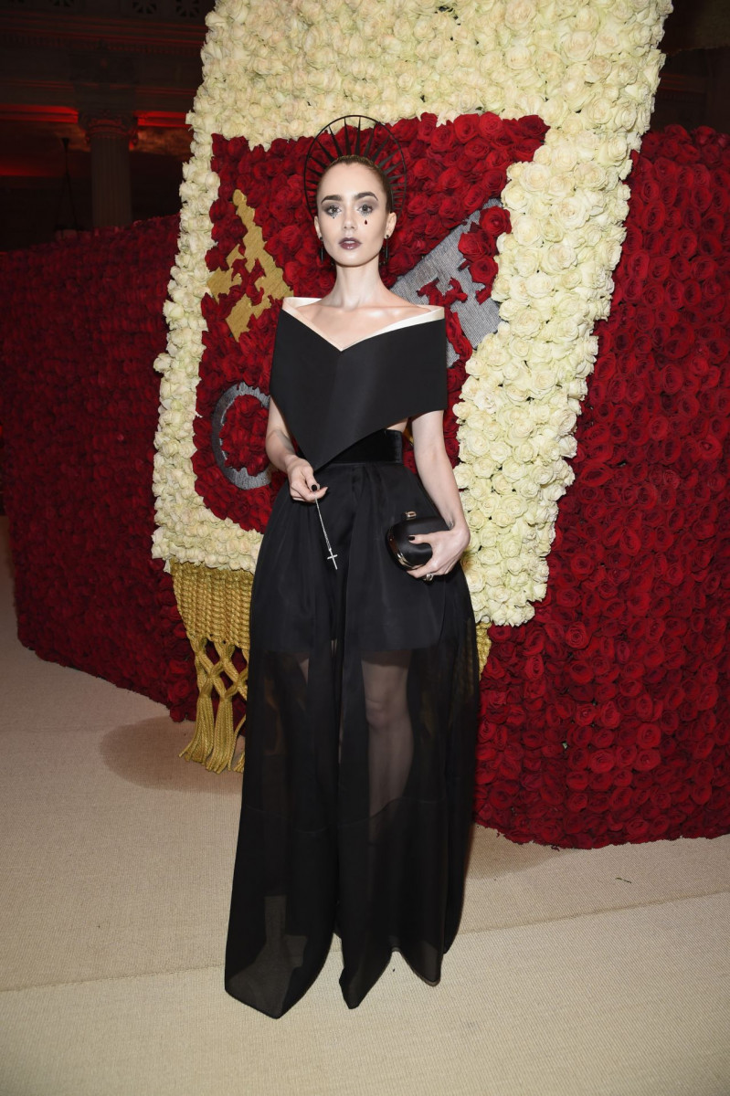 Lily Collins: pic #1035223