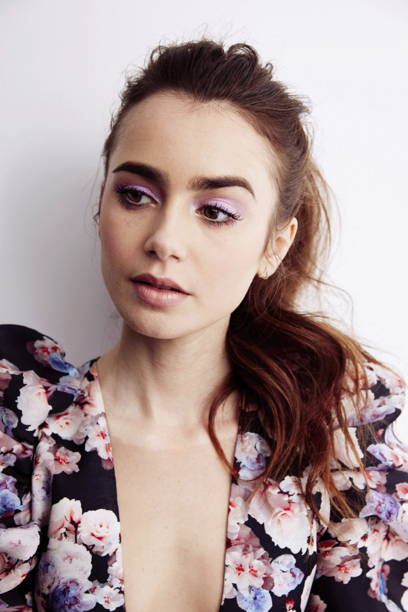 Lily Collins: pic #1121969