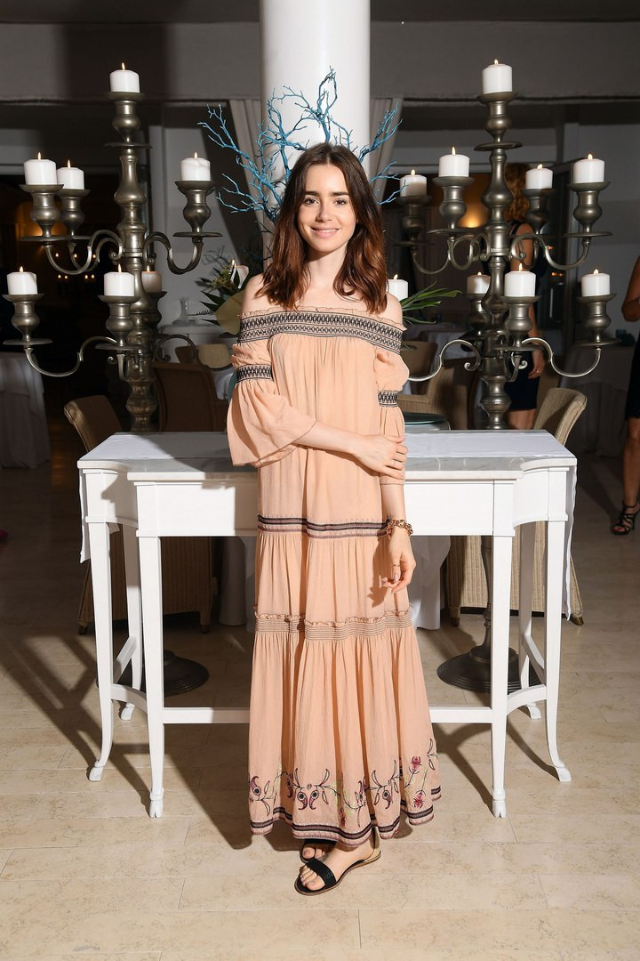 Lily Collins: pic #950109