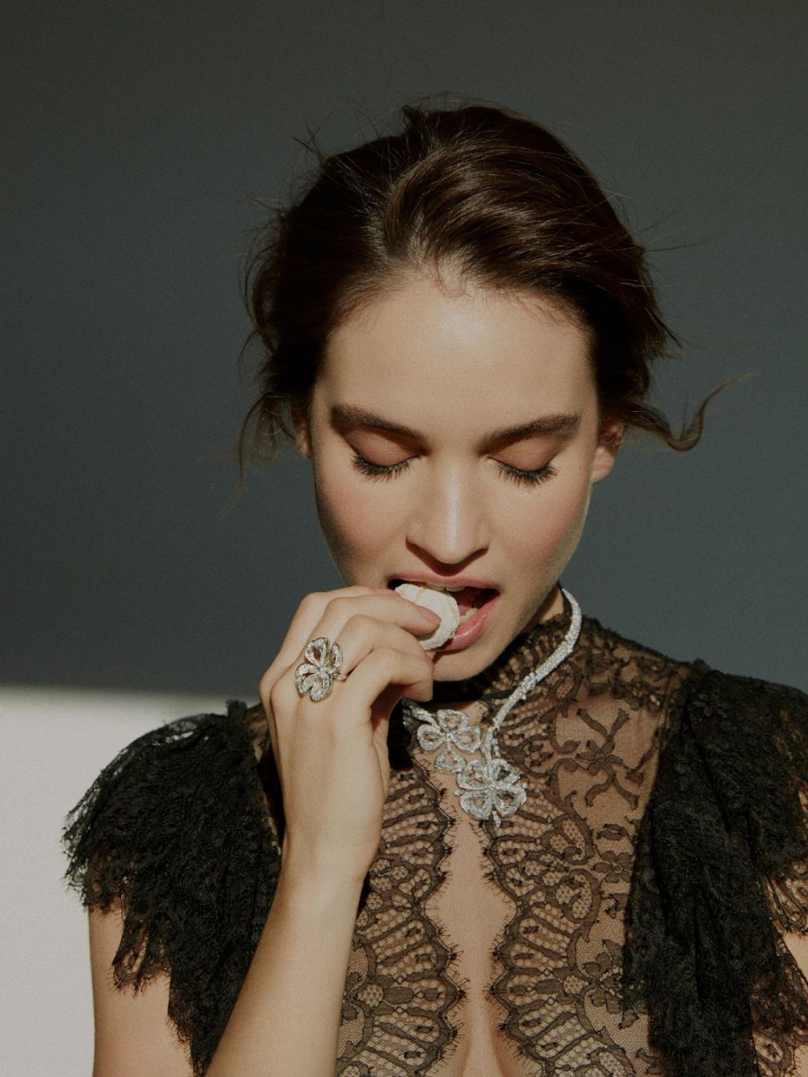 Lily James: pic #1108495