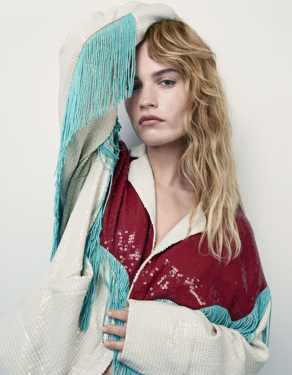 Lily James: pic #1054090