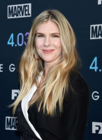 Lily Rabe photo #