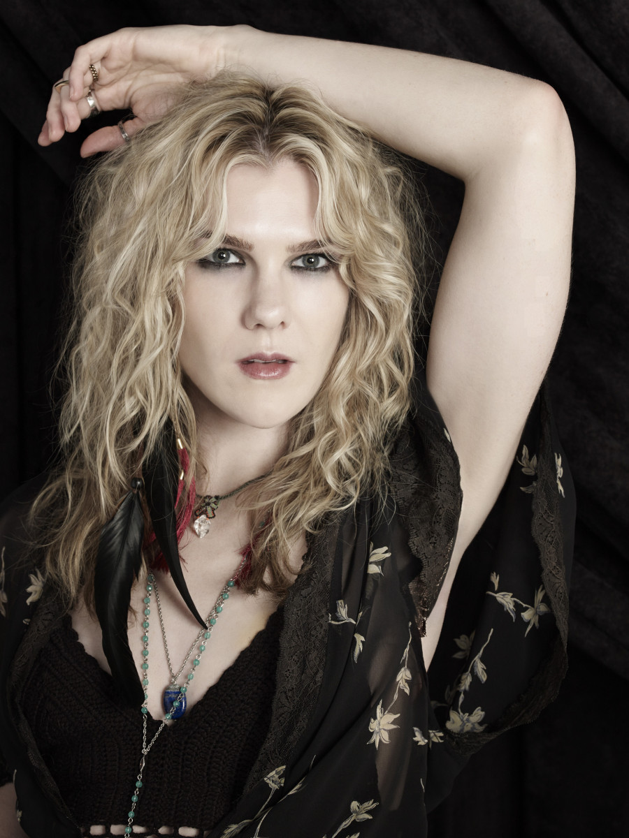 Lily Rabe: pic #652070