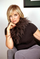 Linda Gray photo #