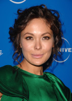 Lindsay Price photo #