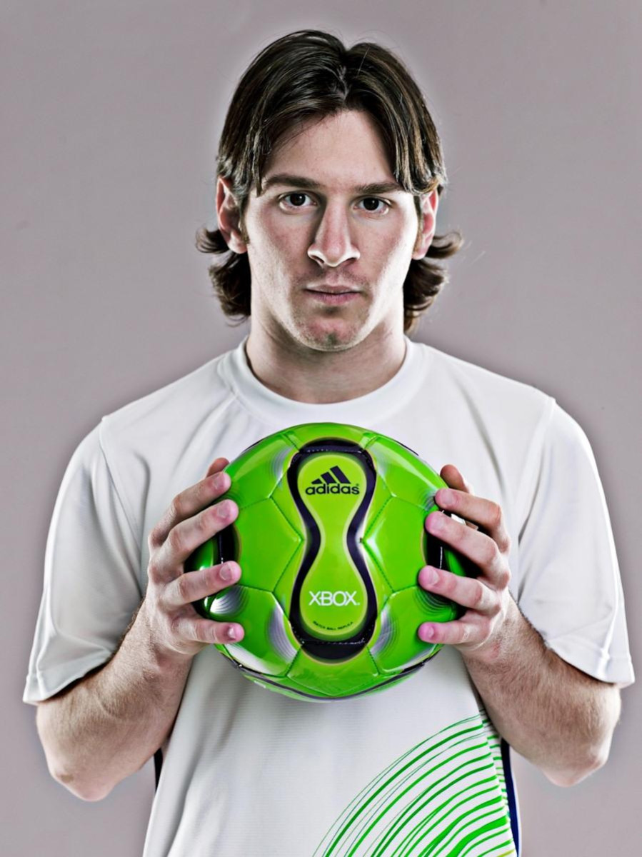 Portrait of an icon: Lionel Messi - Football365