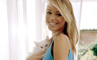 Liz McClarnon photo #