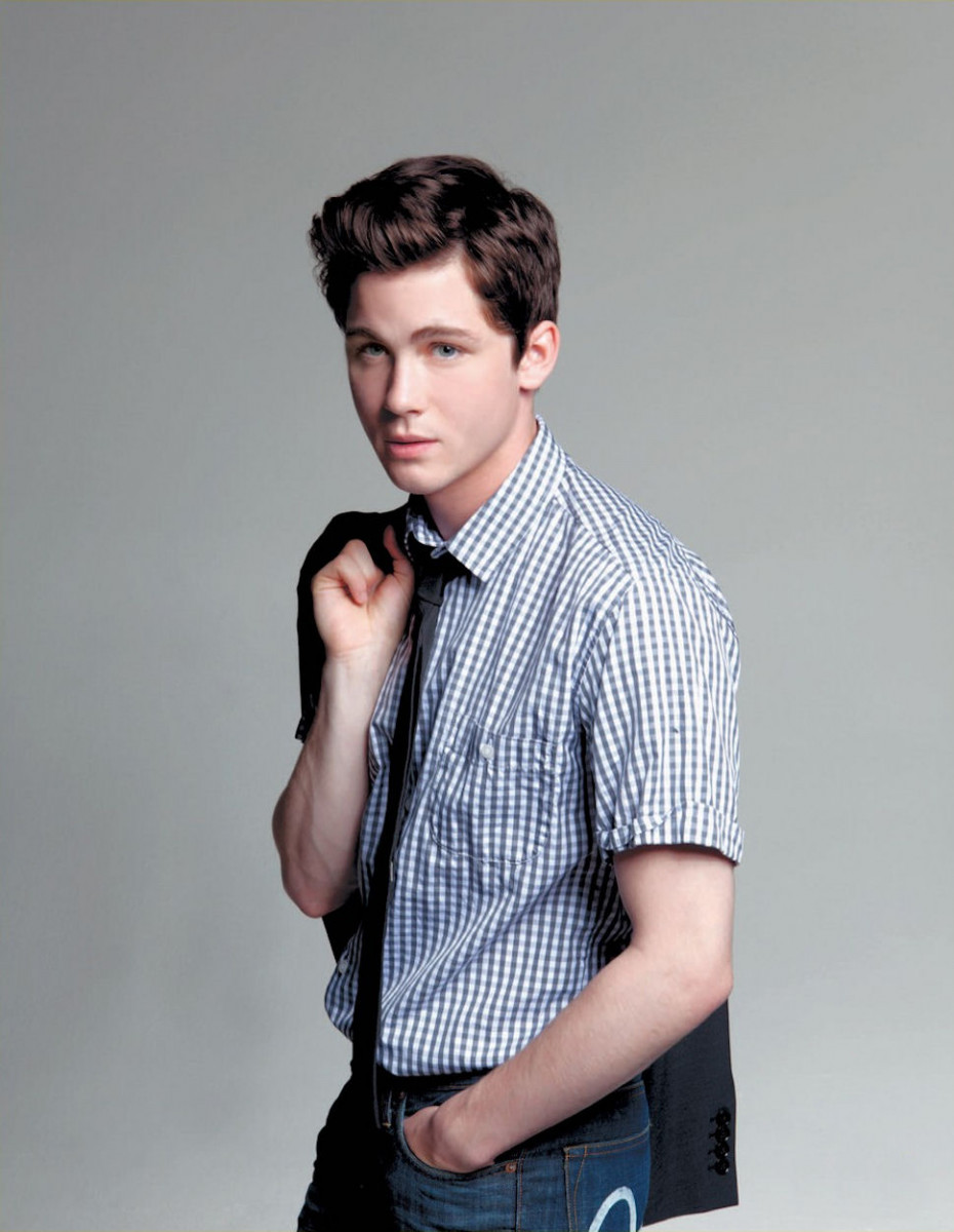 Logan Lerman: pic #478033