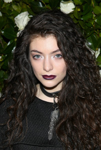 photo 4 in Lorde gallery [id651630] 2013-12-08