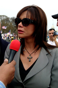 Lucia Mendez pic #855772