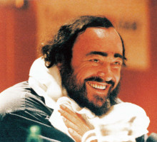 Luciano Pavarotti photo #