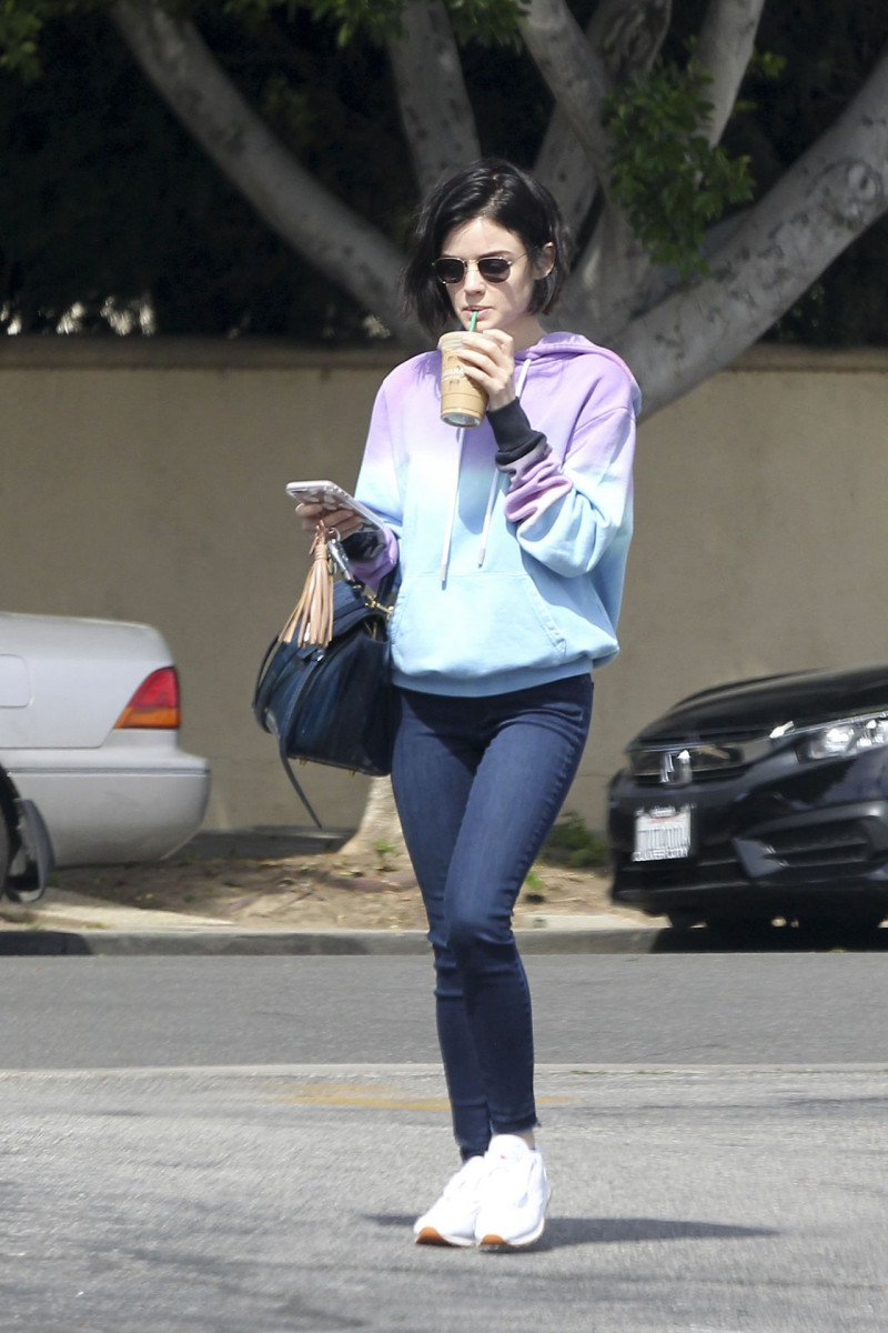 Lucy Hale: pic #927987