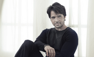 Luis Fonsi photo #