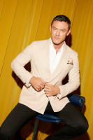 Luke Evans photo #