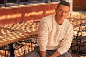 Luke Evans photo #