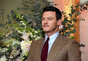 Luke Evans photo #