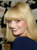 Lydia Hearst photo #