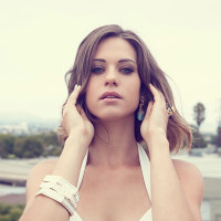 Lyndsy Fonseca photo #