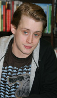 Macaulay Culkin photo #