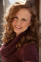 Mackenzie Lintz photo #