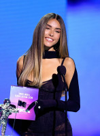 Madison Beer photo #