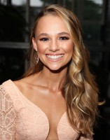 Madison Iseman photo #