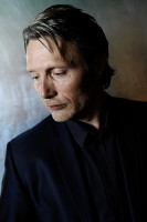 Mads Mikkelsen photo #