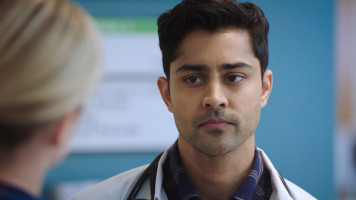 Manish Dayal photo #