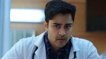 Manish Dayal photo #