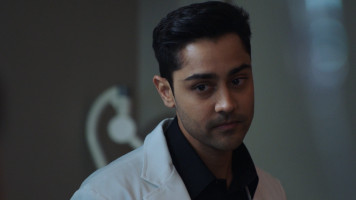 Manish Dayal pic #1242520