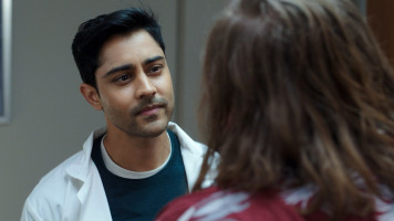 Manish Dayal photo #