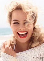 Margot Robbie photo #