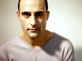 Mark Strong photo #