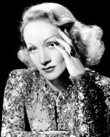 Marlene Dietrich photo #