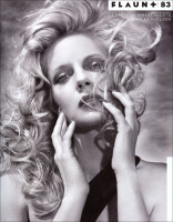 Marley Shelton photo #