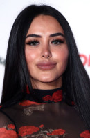 Marnie Simpson photo #