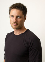 Martin Henderson pic #212009