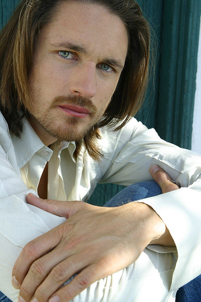 Martin Henderson Photo 1 Of 11 Pics, Wallpaper - Photo #208448 - ThePlace2