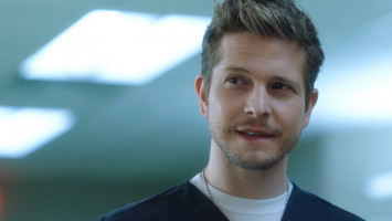 Matt Czuchry photo #