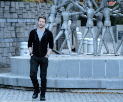 Matt Czuchry photo #