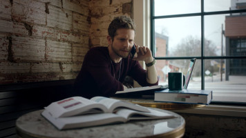 Matt Czuchry photo #