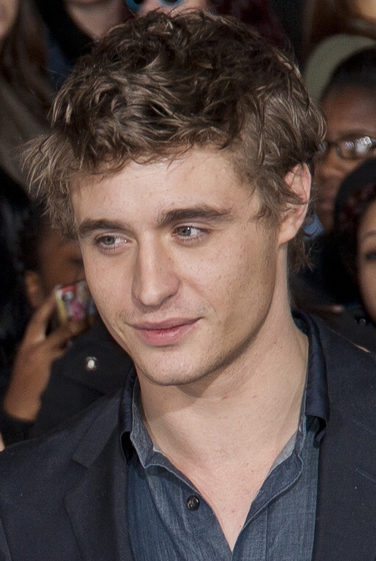 Max Irons: pic #673186