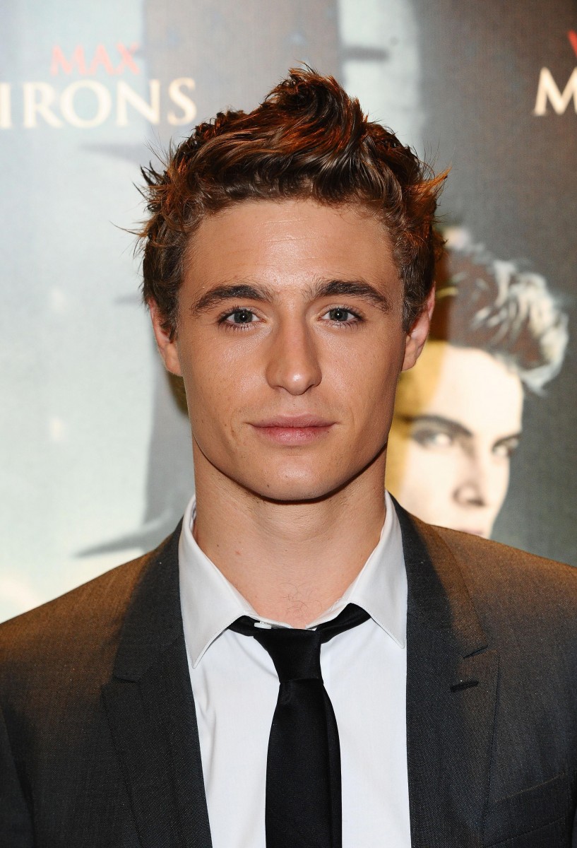Max Irons: pic #673359