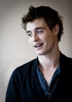 Max Irons photo #