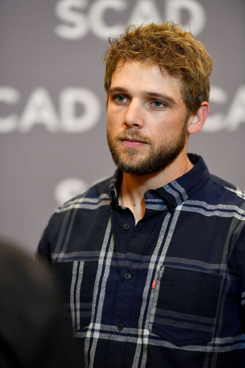 Max Thieriot: pic #1243201