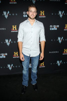 photo 19 in Max Thieriot gallery [id1264413] 2021-08-11