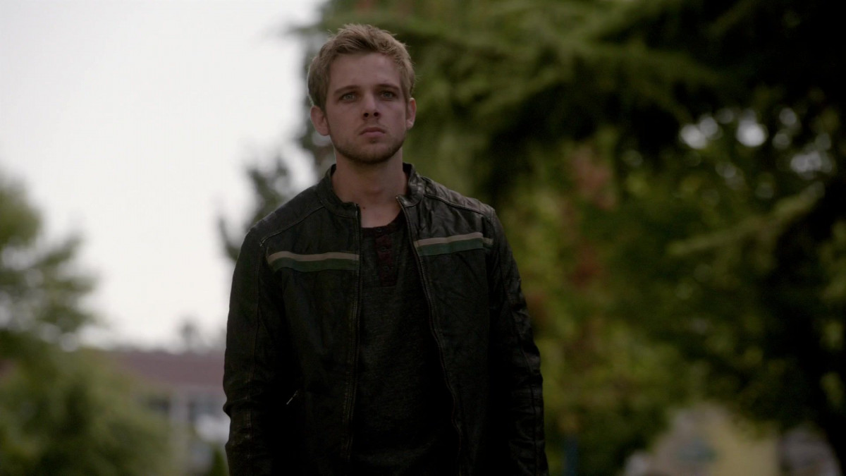 Max Thieriot: pic #1245772