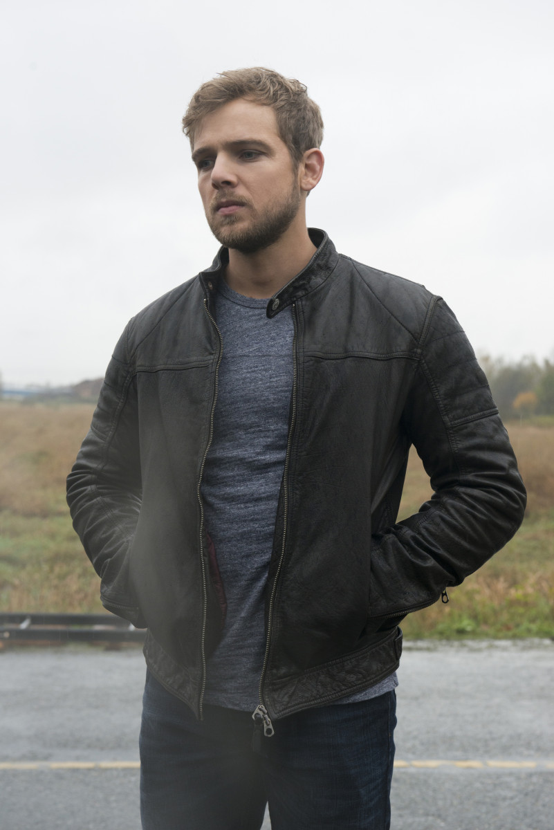 Max Thieriot: pic #1238538